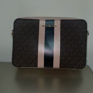 Brown never worn Michael Kors purse